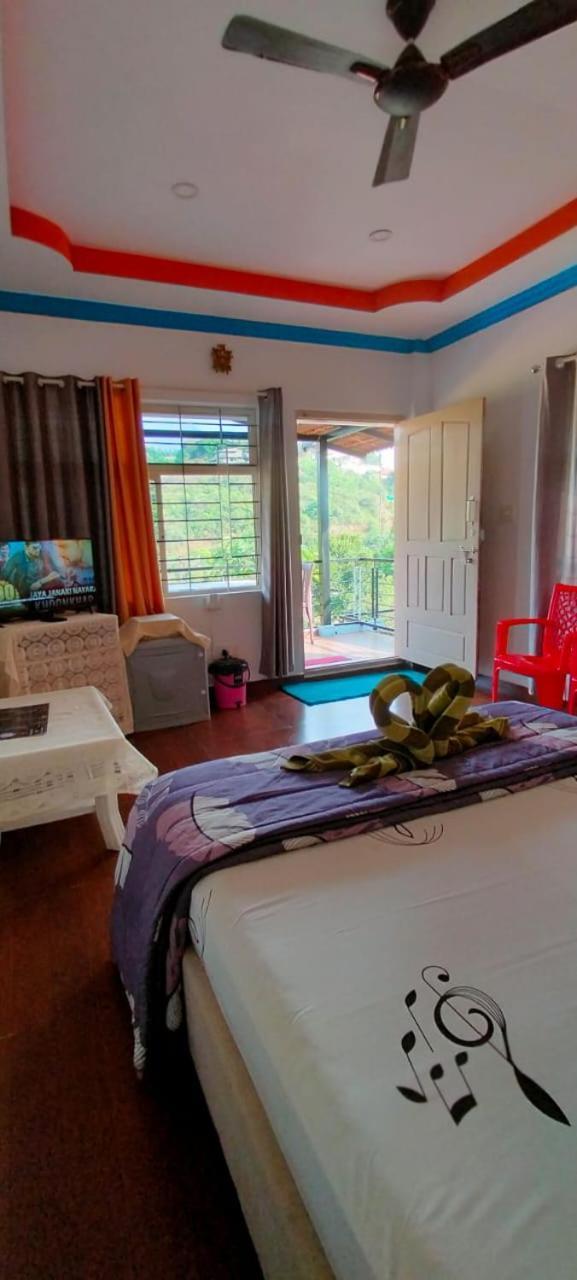 Snowdrop Inn Coorg Madikeri Habitación foto